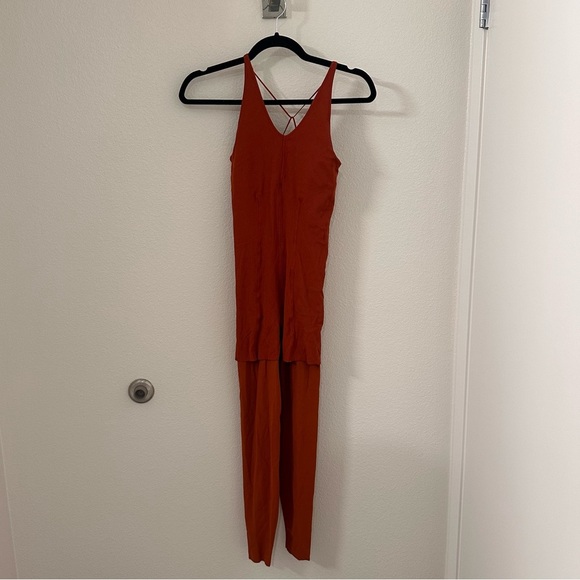 Nike Yoga Lux Jumpsuit Jumper Layered 7/8 Training Size XS rust orange red - Picture 5 of 13